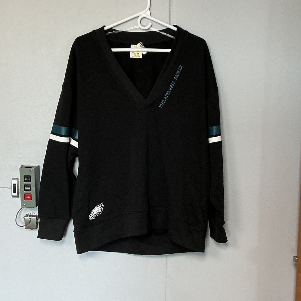 Champion Women's Black V-Neck Philadelphia Eagles Sweater